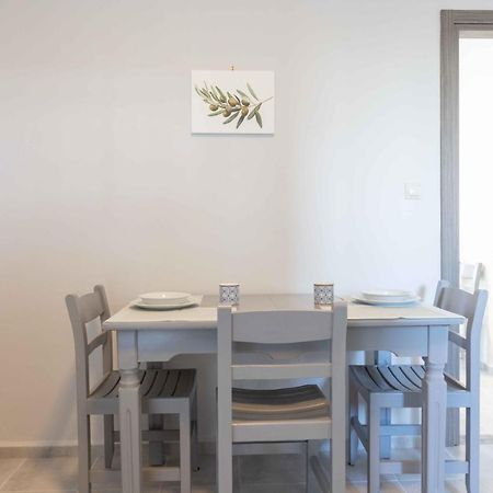 Appartement Pansion Artemis à Mavrovoúnion Extérieur photo