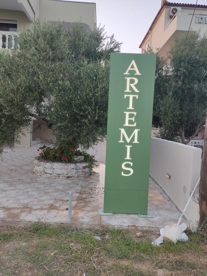Appartement Pansion Artemis à Mavrovoúnion Extérieur photo