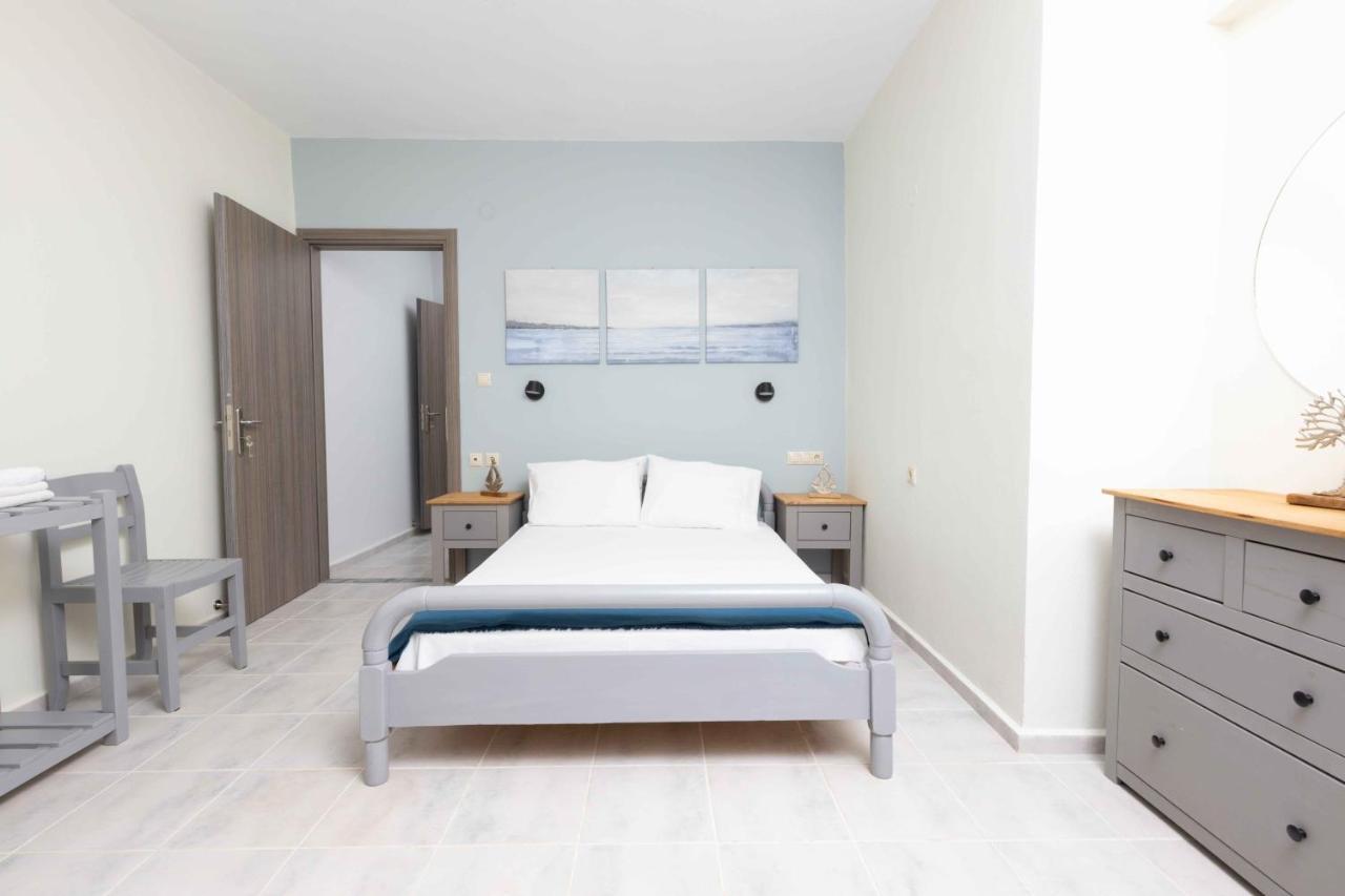 Appartement Pansion Artemis à Mavrovoúnion Extérieur photo