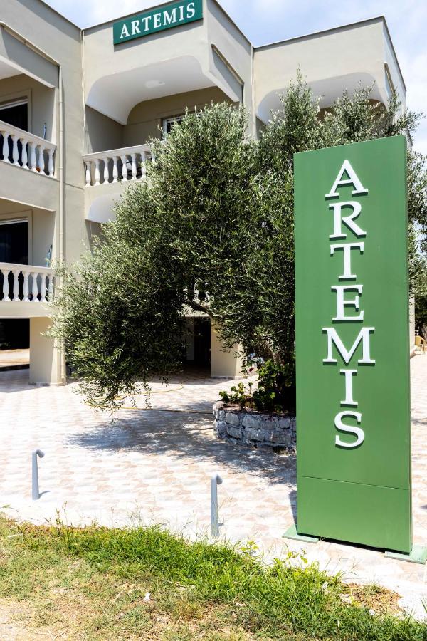 Appartement Pansion Artemis à Mavrovoúnion Extérieur photo