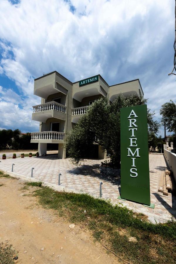 Appartement Pansion Artemis à Mavrovoúnion Extérieur photo